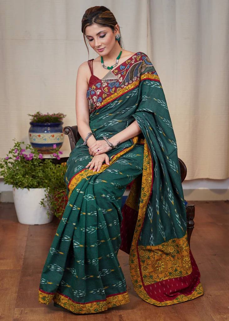 Women's Floral Printed Chiffon Saree with Matching Blouse