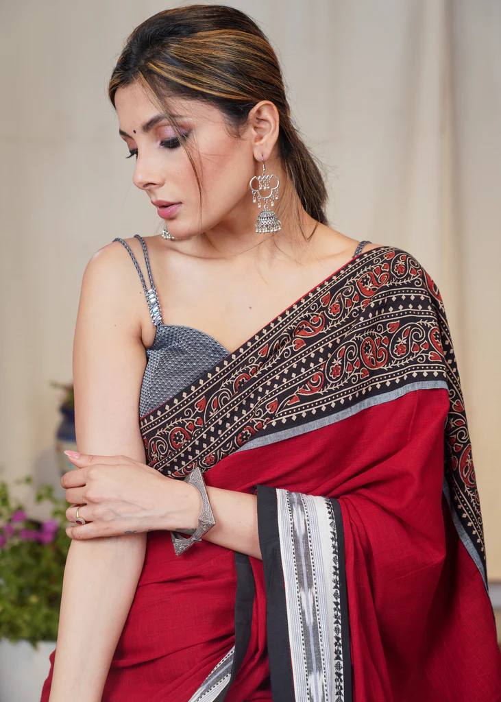 Premium Fabric, Lightweight, and Comfortable Digital Print Linen Saree